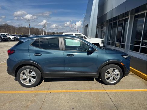 Used 2024 Buick Encore GX Preferred image 5