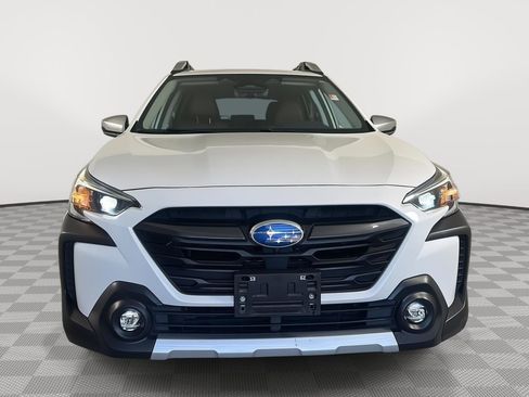 Used 2023 Subaru Outback Touring XT image 2