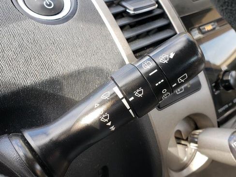 Used 2008 Toyota Prius 5dr HB image 25