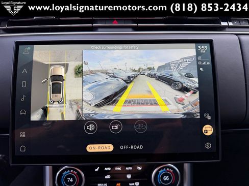 Used 2023 Land Rover Range Rover SE image 33