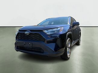 Used 2025 Toyota RAV4 XLE video 2