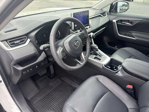 Used 2025 Toyota RAV4 XLE Premium w/ Weather Package FWD image 23