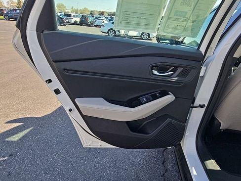 Used 2025 Honda Accord Touring image 28