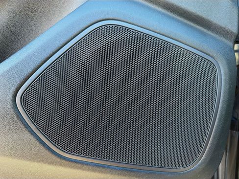 Used 2018 Audi Q3 2.0T Premium image 23