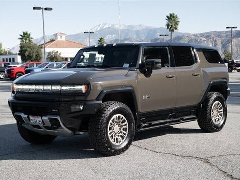 Used 2024 GMC Hummer EV 2X w/ Extreme Off-Road Package image 60