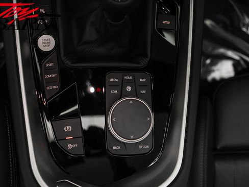 Used 2025 BMW Z4 M40i w/ Edition image 52