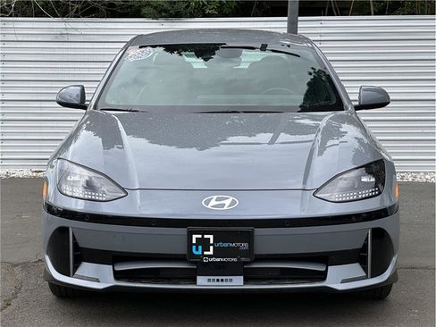 Used 2024 Hyundai Ioniq 6 SEL RWD image 9