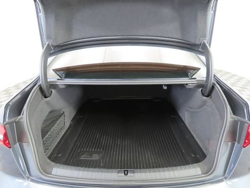 Used 2022 Audi A6 2.0T Premium w/ Convenience Package image 27