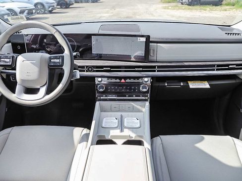New 2026 Hyundai Santa Fe Calligraphy FWD image 14