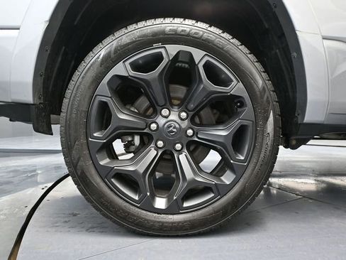 Used 2022 RAM 1500 Limited w/ Night Edition image 17