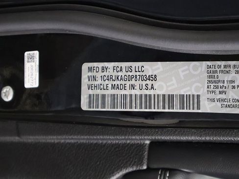 Used 2023 Jeep Grand Cherokee L Laredo AWD/4WD image 56
