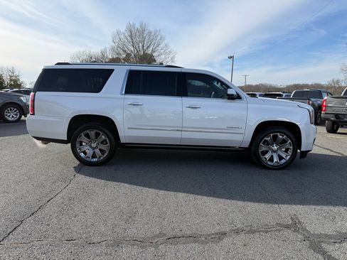 Used 2018 GMC Yukon XL Denali w/ Open Road Package image 7