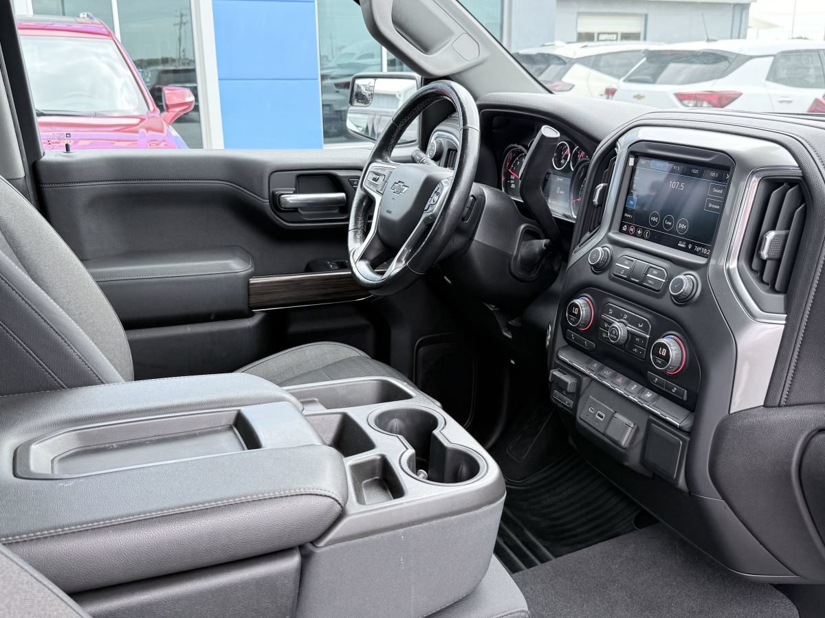 Used 2019 Chevrolet Silverado 1500 RST w/ All-Star Edition RWD image 12