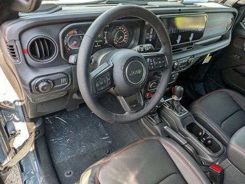 New 2026 Jeep Wrangler Unlimited Rubicon AWD/4WD image 11