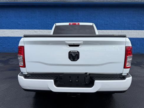 Used 2024 RAM 2500 Big Horn w/ Night Edition AWD/4WD image 16