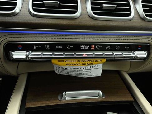 New 2026 Mercedes-Benz GLS 450 4MATIC image 17