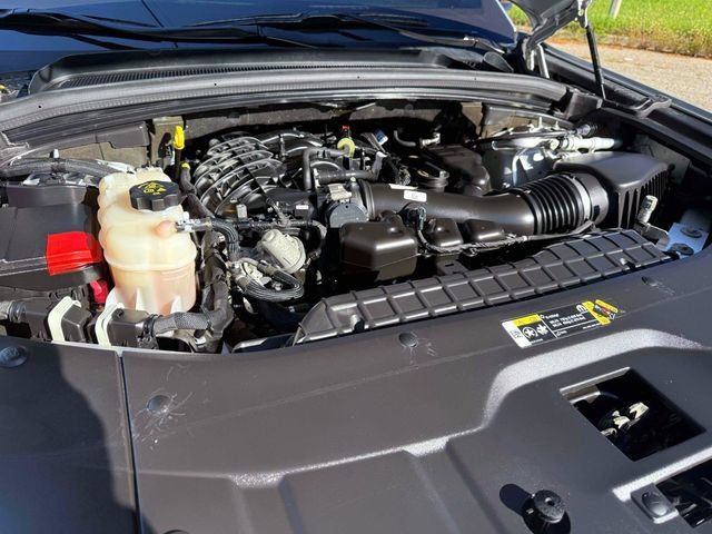 Used 2022 Jeep Grand Cherokee Laredo w/ Luxury Tech Group I AWD/4WD image 18