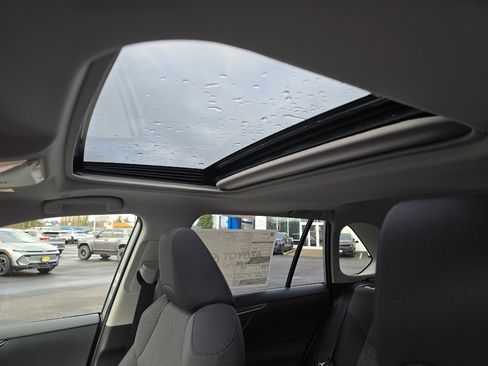 New 2025 Toyota RAV4 XLE image 13