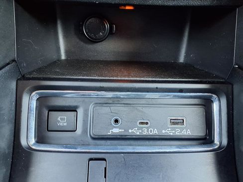 Used 2024 Subaru Ascent Onyx Edition Limited image 8