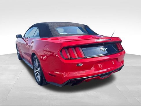 Used 2015 Ford Mustang Premium RWD image 3