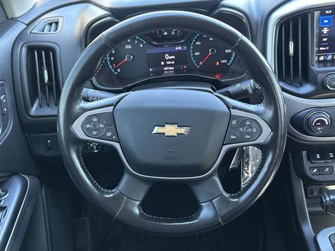 Used 2020 Chevrolet Colorado ZR2 w/ ZR2 Midnight Special Edition image 19