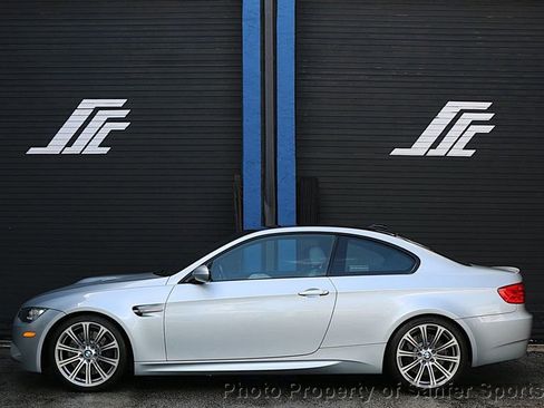 Used 2013 BMW M3 Coupe RWD image 2