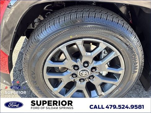 Used 2025 Toyota Sequoia Platinum AWD/4WD image 14