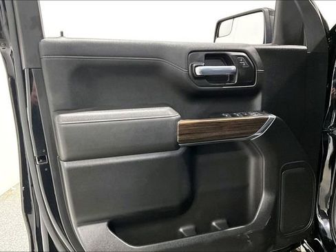 Used 2021 Chevrolet Silverado 1500 RST image 22