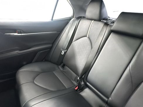 Used 2021 Toyota Camry XSE image 14