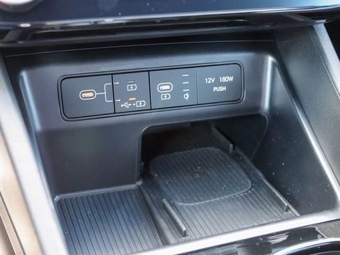 New 2025 Hyundai Santa Cruz SEL image 17