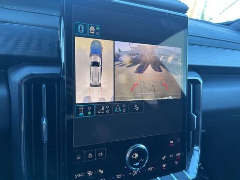 New 2026 GMC Acadia AT4 image 19