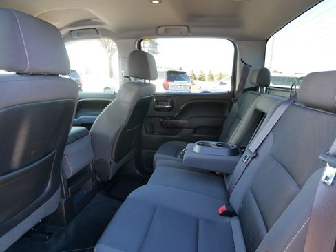 Used 2014 GMC Sierra 1500 SLE w/ SLE Value Package AWD/4WD image 10