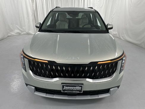 New 2026 Kia Carnival EX image 8
