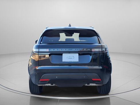 Certified 2026 Land Rover Range Rover Velar Dynamic SE image 4