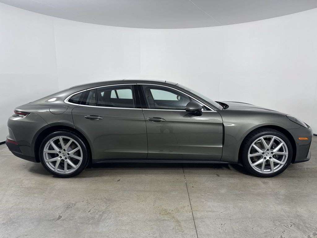 New 2026 Porsche Panamera 4 AWD/4WD image 8
