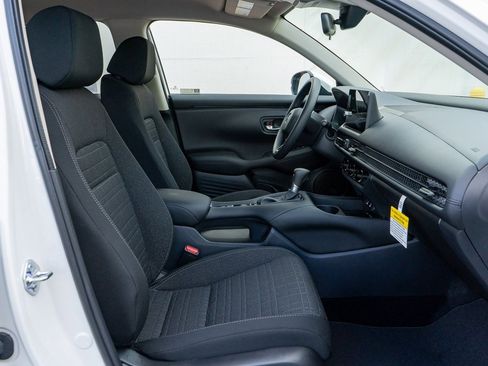 New 2026 Honda HR-V LX image 15