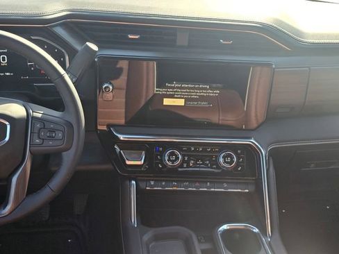 New 2026 GMC Sierra 2500 Denali Ultimate image 14