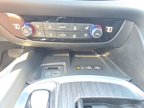 Used 2024 Buick Enclave Avenir w/ Avenir Technology Package FWD image 30