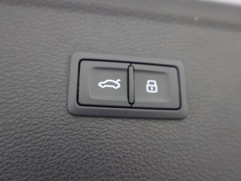 Used 2024 Audi Q5 2.0T Premium Plus AWD/4WD image 38