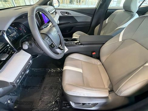 Certified 2026 Toyota Camry SE w/ Convenience Package FWD image 21