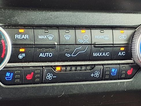 Used 2021 Ford Expedition Max Platinum AWD/4WD image 21