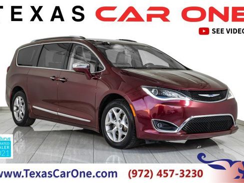Used 2020 Chrysler Pacifica Limited image 1
