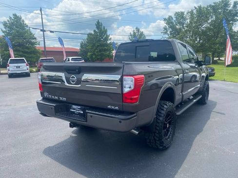 Used 2018 Nissan Titan Platinum Reserve w/ Platinum Utility Package AWD/4WD image 5