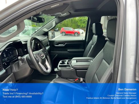 Used 2025 GMC Sierra 1500 SLT RWD image 9