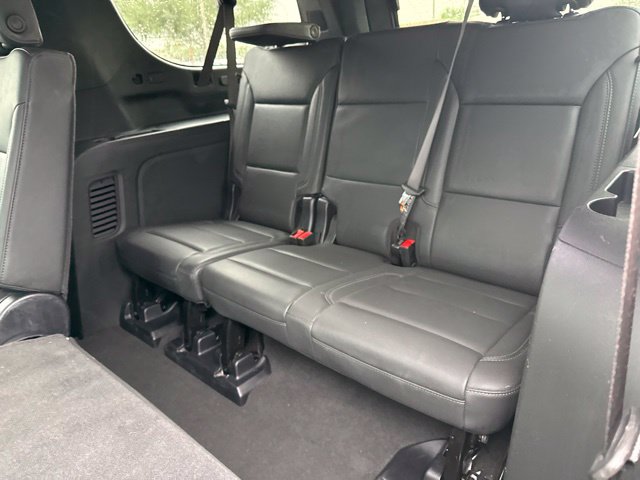 Used 2025 Chevrolet Suburban LT RWD image 20