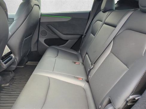 Used 2026 Tesla Model Y 2WD image 16