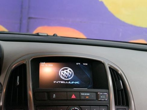 Used 2017 Buick Verano Convenience FWD image 18