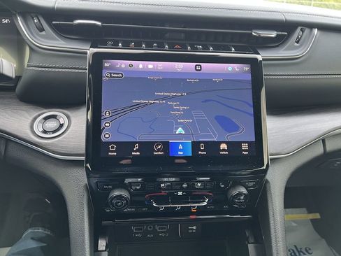 Certified 2023 Jeep Grand Cherokee L Overland w/ Luxury Tech Group IV image 11