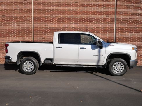 Used 2023 Chevrolet Silverado 2500 LTZ w/ LTZ Convenience Package image 26