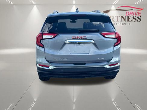 Certified 2024 GMC Terrain SLT w/ Infotainment Package II AWD/4WD image 7